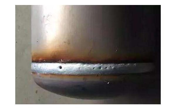 激光焊接机焊接时出现气孔的原因？(图2)